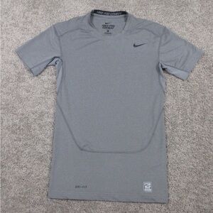 Nike  Kid’s Gray Dri-FIT Shirt M